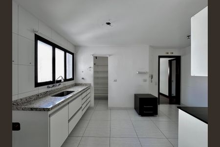 Apartamento à venda com 160m², 3 quartos e 3 vagasCozinha