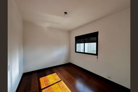 Apartamento à venda com 160m², 3 quartos e 3 vagasSuíte 1