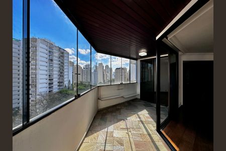 Apartamento à venda com 160m², 3 quartos e 3 vagasSacada