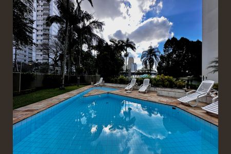 Apartamento à venda com 160m², 3 quartos e 3 vagasPiscina