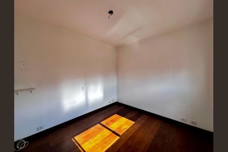 Apartamento à venda com 160m², 3 quartos e 3 vagasSuíte 1