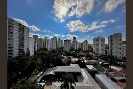 Apartamento à venda com 160m², 3 quartos e 3 vagasVista Suíte 1
