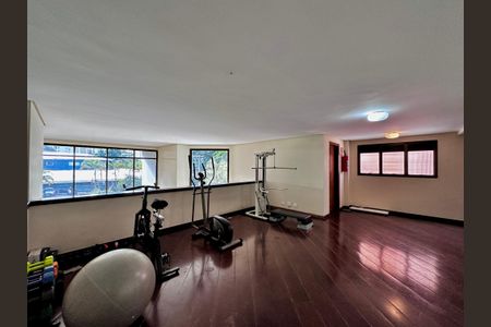 Apartamento à venda com 160m², 3 quartos e 3 vagasAcademia