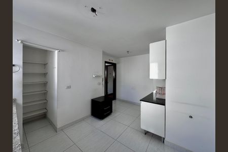Apartamento à venda com 160m², 3 quartos e 3 vagasCozinha
