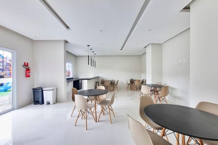 Apartamento para alugar com 52m², 2 quartos e 1 vagaÁrea comum - Salão de festas