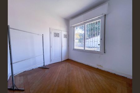 Casa à venda com 420m², 4 quartos e 4 vagas