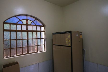 Casa à venda com 360m², 4 quartos e 5 vagas Casa à venda com 360m², 4 quartos e 5 vagasQuarto de Serviço