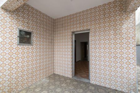 Casa à venda com 250m², 4 quartos e 5 vagas Casa à venda com 250m², 4 quartos e 5 vagasVaranda