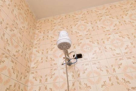 Casa à venda com 250m², 4 quartos e 5 vagas Casa à venda com 250m², 4 quartos e 5 vagasBanheiro Social