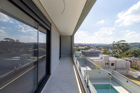 Casa de condomínio para alugar com 380m², 4 quartos e 4 vagasVaranda da Suíte 3 e 4