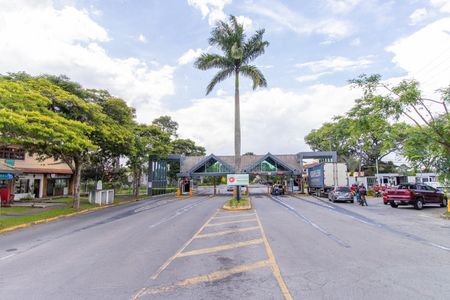 Casa de condomínio para alugar com 380m², 4 quartos e 4 vagasFachada do condomínio