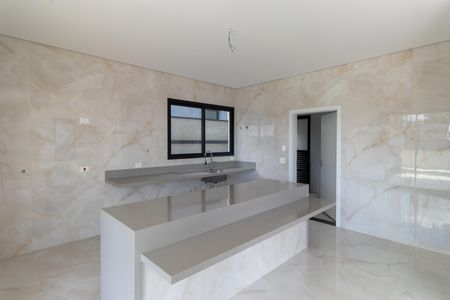 Casa de condomínio para alugar com 380m², 4 quartos e 4 vagasCozinha