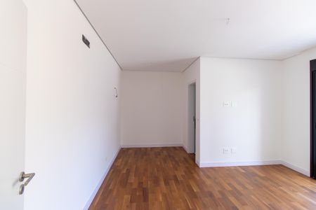 Casa de condomínio para alugar com 380m², 4 quartos e 4 vagasSuíte 1