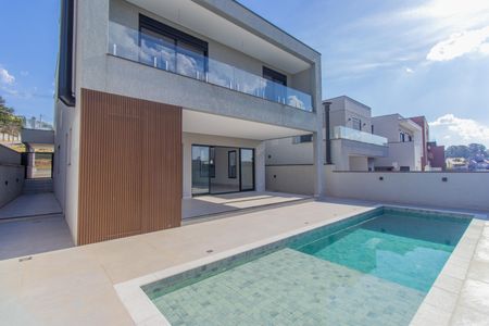 Casa de condomínio para alugar com 380m², 4 quartos e 4 vagasÁrea da piscina