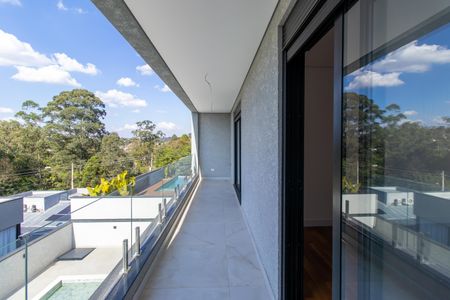 Casa de condomínio para alugar com 380m², 4 quartos e 4 vagasVaranda da Suíte 3 e 4