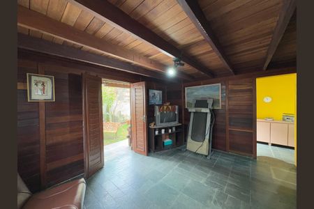 Casa para alugar com 400m², 4 quartos e 3 vagas Casa para alugar com 400m², 4 quartos e 3 vagasSala da Edícula
