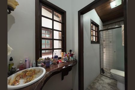 Casa para alugar com 400m², 4 quartos e 3 vagas Casa para alugar com 400m², 4 quartos e 3 vagasBanheiro Social