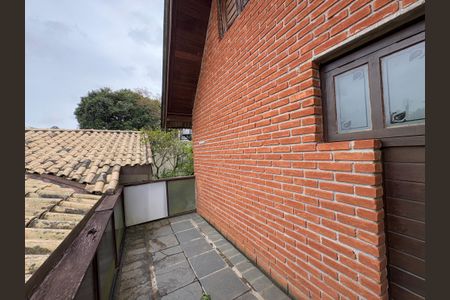 Casa para alugar com 400m², 4 quartos e 3 vagas Casa para alugar com 400m², 4 quartos e 3 vagasVista do Sótão