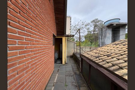Casa para alugar com 400m², 4 quartos e 3 vagas Casa para alugar com 400m², 4 quartos e 3 vagasVista do Sótão