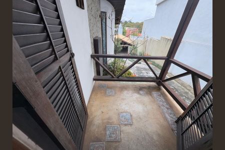 Casa para alugar com 400m², 4 quartos e 3 vagas Casa para alugar com 400m², 4 quartos e 3 vagasSacada da Suíte