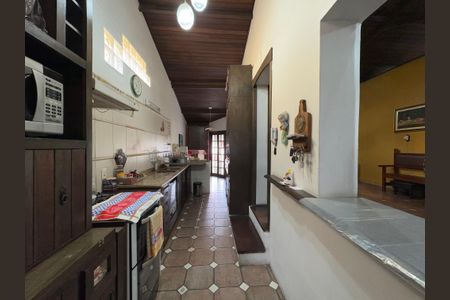 Casa para alugar com 400m², 4 quartos e 3 vagas Casa para alugar com 400m², 4 quartos e 3 vagasCozinha