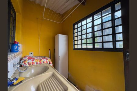 Casa para alugar com 400m², 4 quartos e 3 vagas Casa para alugar com 400m², 4 quartos e 3 vagasÁrea de Serviço da Edícula