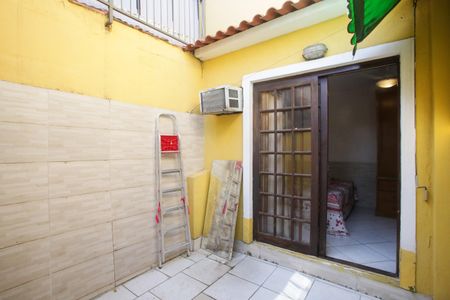 Casa à venda com 170m², 2 quartos e 1 vaga Casa à venda com 170m², 2 quartos e 1 vagaVaranda do Quarto 1