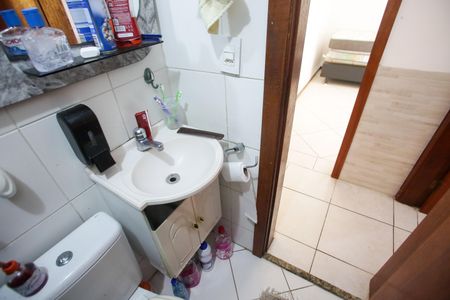 Casa à venda com 170m², 2 quartos e 1 vaga Casa à venda com 170m², 2 quartos e 1 vagaBanheiro Social