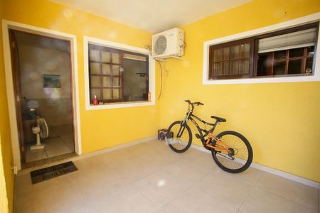 Casa à venda com 170m², 2 quartos e 1 vaga Casa à venda com 170m², 2 quartos e 1 vagaÁrea comum