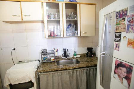 Casa à venda com 170m², 2 quartos e 1 vaga Casa à venda com 170m², 2 quartos e 1 vagaCozinha