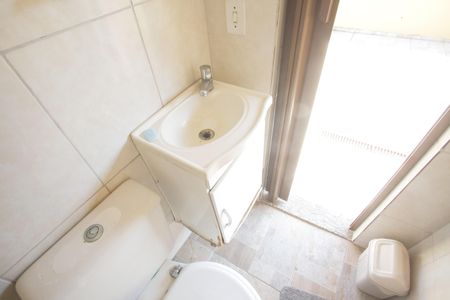 Casa à venda com 170m², 2 quartos e 1 vaga Casa à venda com 170m², 2 quartos e 1 vagaBanheiro do Terraço