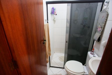 Casa à venda com 170m², 2 quartos e 1 vaga Casa à venda com 170m², 2 quartos e 1 vagaBanheiro Social