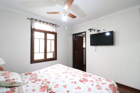 Casa à venda com 251m², 3 quartos e 3 vagasSuíte 3