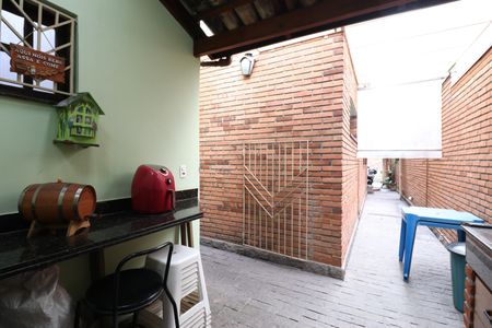 Casa à venda com 251m², 3 quartos e 3 vagasChurrasqueira