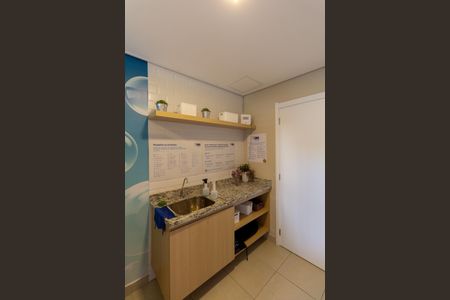 Apartamento à venda com 28m², 1 quarto e sem vaga Apartamento à venda com 28m², 1 quarto e sem vagaÁrea Comum - Lavanderia