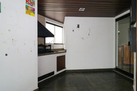 Apartamento à venda com 211m², 3 quartos e 3 vagas Apartamento à venda com 211m², 3 quartos e 3 vagasVaranda da Sala