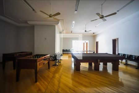 Apartamento à venda com 211m², 3 quartos e 3 vagas Apartamento à venda com 211m², 3 quartos e 3 vagasÁrea comum
