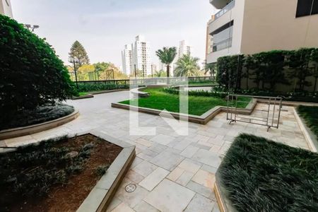 Apartamento à venda com 211m², 3 quartos e 3 vagas Apartamento à venda com 211m², 3 quartos e 3 vagasÁrea comum