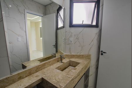 Apartamento à venda com 90m², 3 quartos e 2 vagas Apartamento à venda com 90m², 3 quartos e 2 vagasBanheiro da Suíte 3