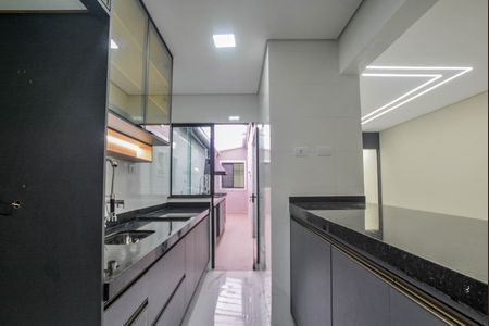 Apartamento à venda com 90m², 3 quartos e 2 vagas Apartamento à venda com 90m², 3 quartos e 2 vagasCozinha