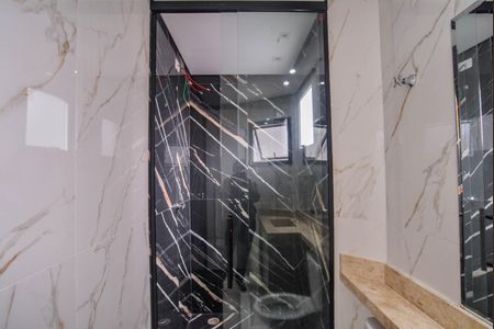 Apartamento à venda com 90m², 3 quartos e 2 vagas Apartamento à venda com 90m², 3 quartos e 2 vagasBanheiro da Suíte 3