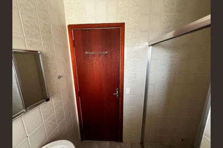 Casa à venda com 125m², 3 quartos e 2 vagasBanheiro