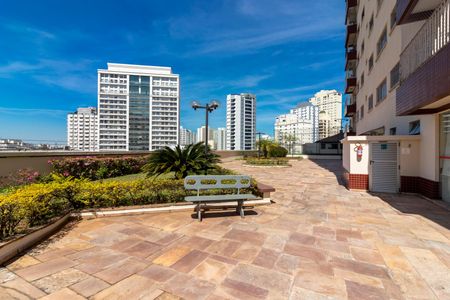 Apartamento à venda com 76m², 2 quartos e 1 vaga Apartamento à venda com 76m², 2 quartos e 1 vagaÁrea comum - Piscina