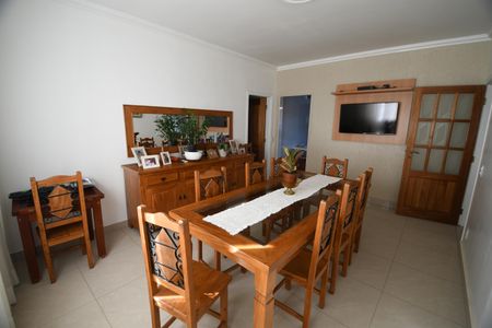 Casa à venda com 207m², 4 quartos e 2 vagasSala de Jantar