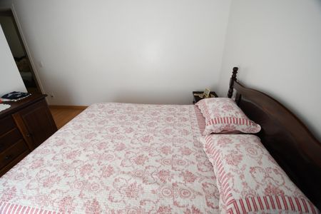 Casa à venda com 207m², 4 quartos e 2 vagasQuarto 4 - Suíte