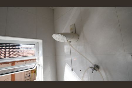 Casa à venda com 207m², 4 quartos e 2 vagasBanheiro 1