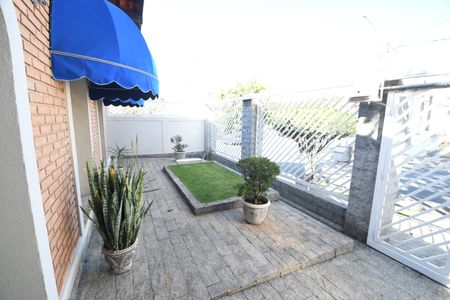 Casa à venda com 207m², 4 quartos e 2 vagasÁrea Externa