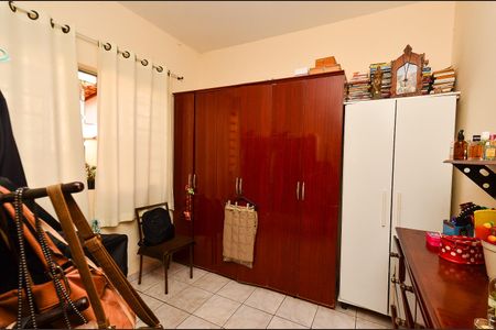 Casa à venda com 170m², 4 quartos e 3 vagasQuarto 1 