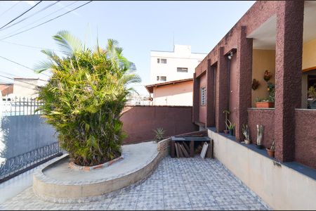 Casa à venda com 170m², 4 quartos e 3 vagasEntrada