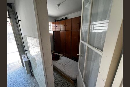 Casa à venda com 200m², 4 quartos e 4 vagasQuarto da Garagem